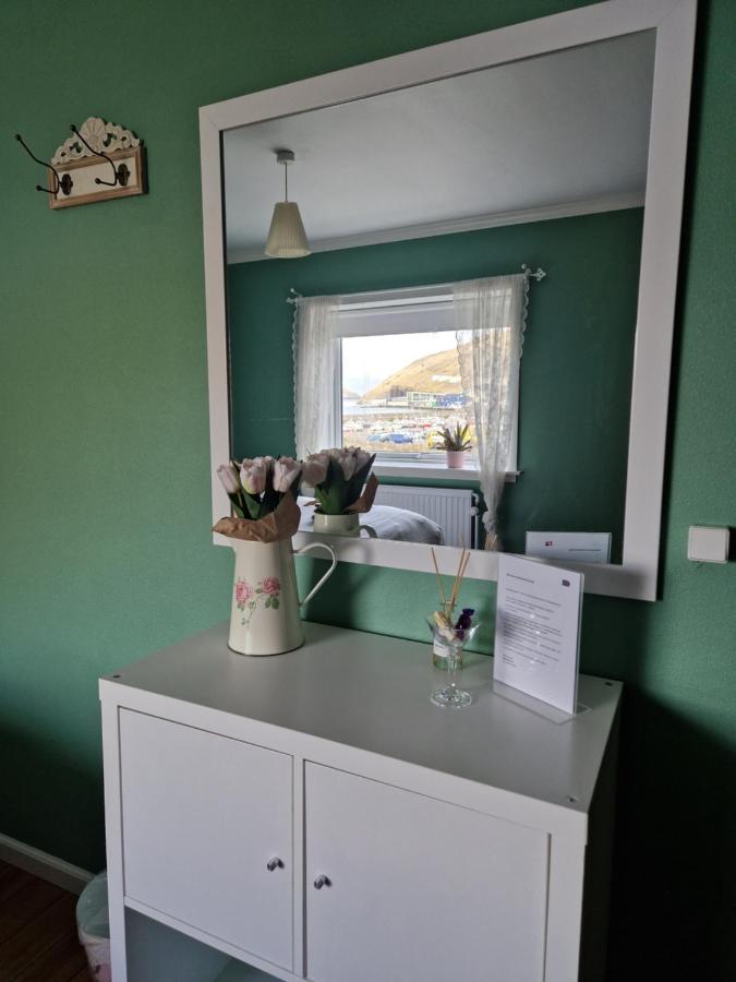 Guesthouse Hugo Sørvágur Kültér fotó